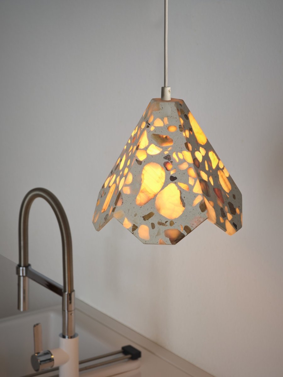 OSRAM Decor Gleam Wisząca Flower E27 biały - Poland LEDVANCE e-shop 4058075846708