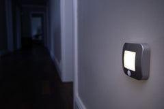 Orientacyjna nocna lampka LED zasilana bateryjnie NIGHTLUX, biała. - eshop LEDVANCE 4058075260658